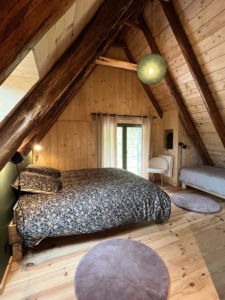 Chambre bleue La Bergerie de Trassouet Gîte de groupe Hautes-Pyrénées